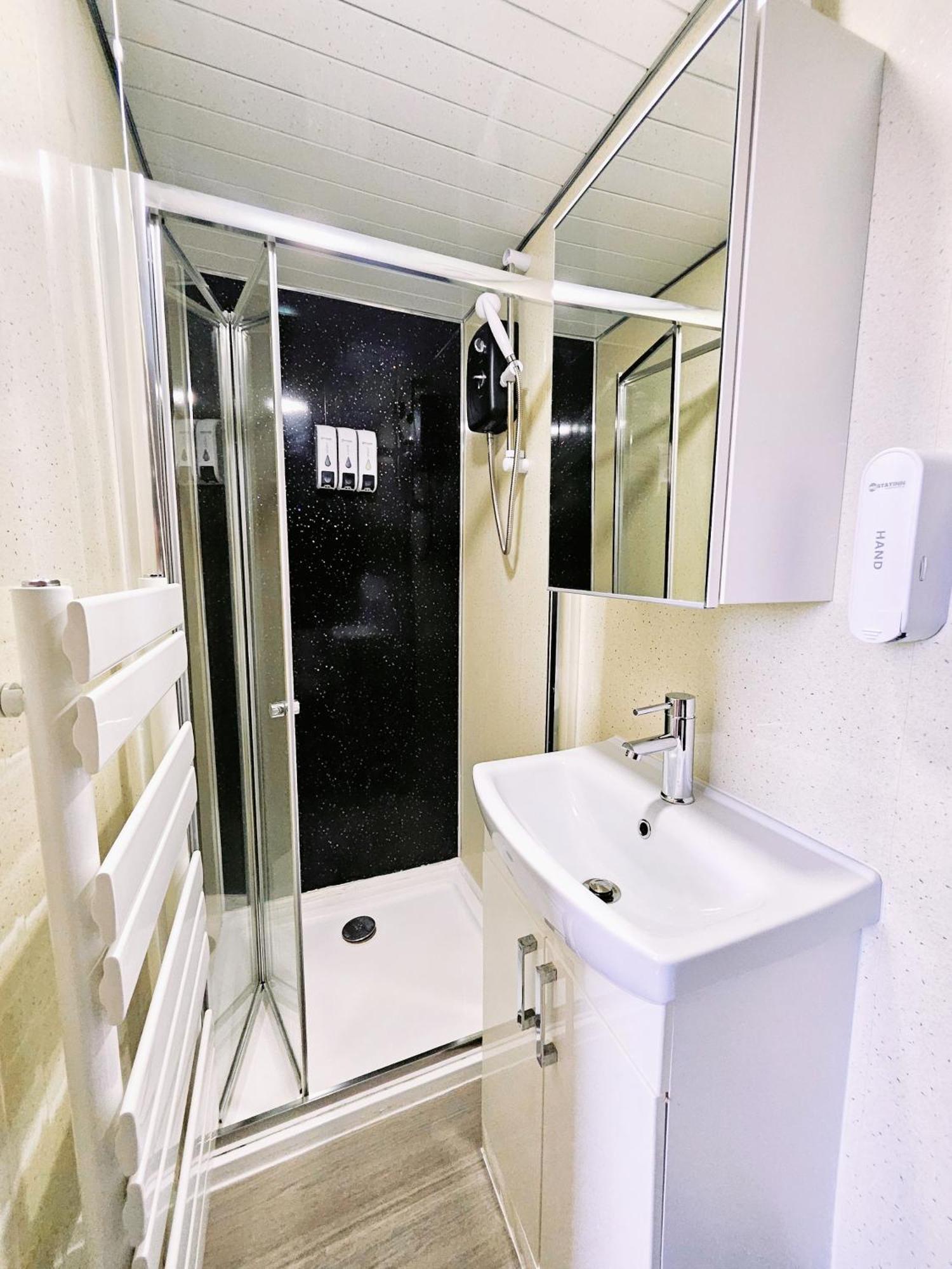 No15 Castle View Apartment Единбург Екстериор снимка